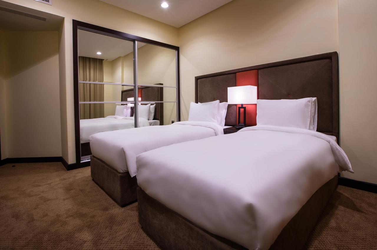 Orange Suites Hotel Manama Exterior photo